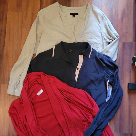 Club Monaco Bundle - Picture 2 of 3